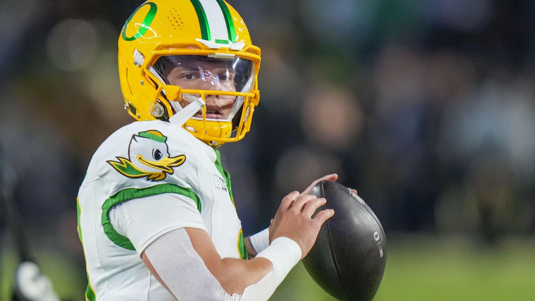 How to watch Wisconsin football vs. No. 1 Oregon: Storylines, prediction, more